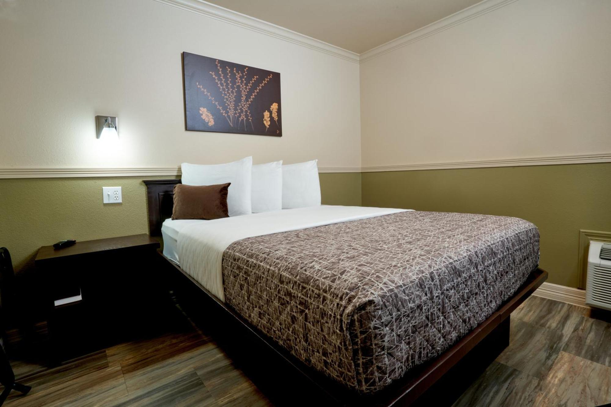 Family Garden Inn & Suites Laredo Exteriér fotografie